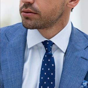 Blue Fine Twill Spread Dress Shirt: Slim Fit